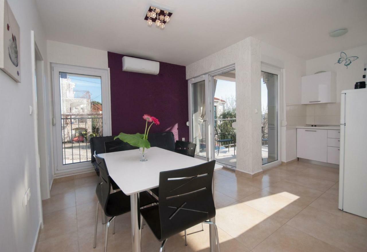 Apartment Adriatic - Saldun Trogir Exteriör bild